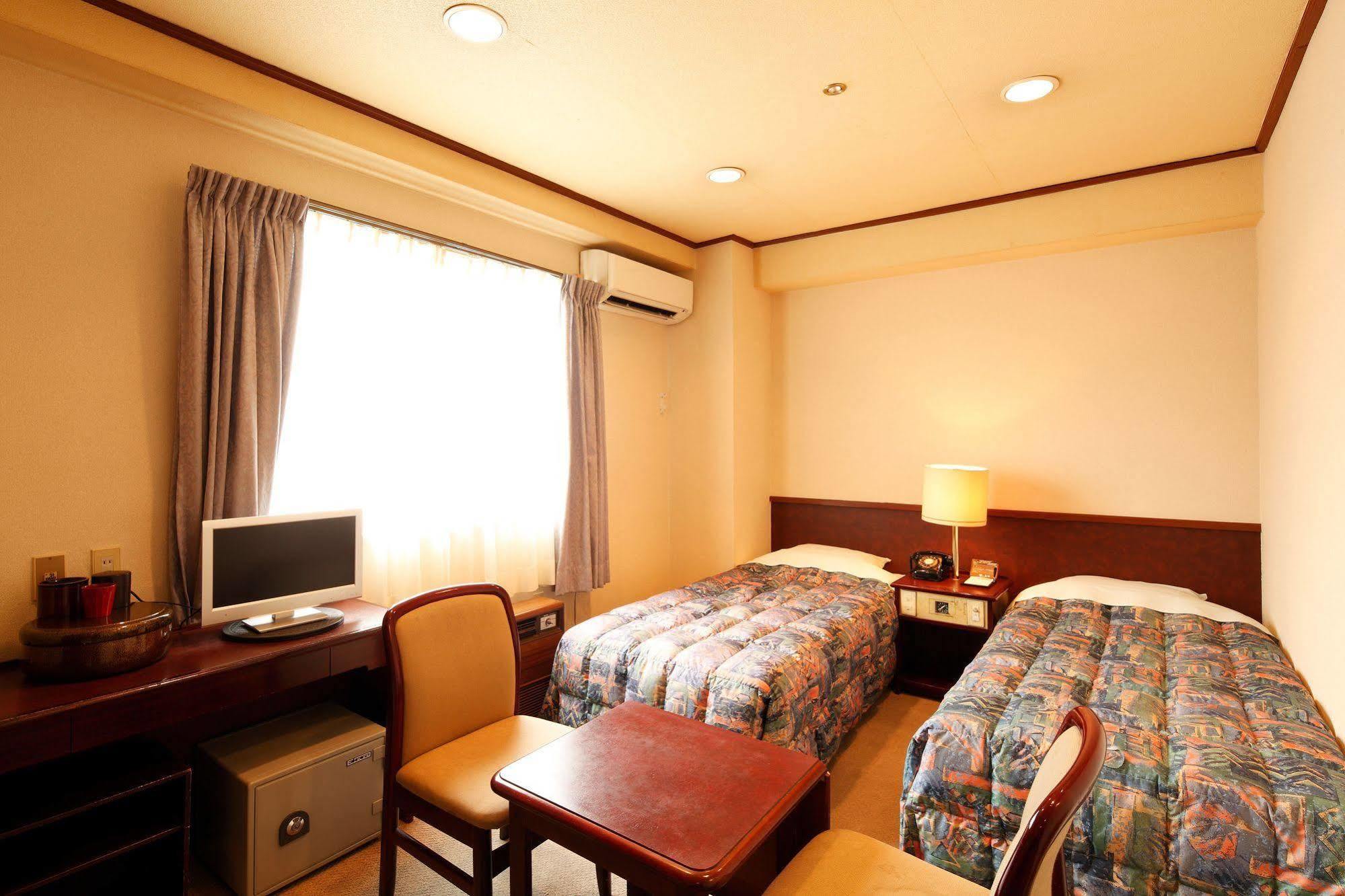 Hotel Takamatsu Gunma Extérieur photo
