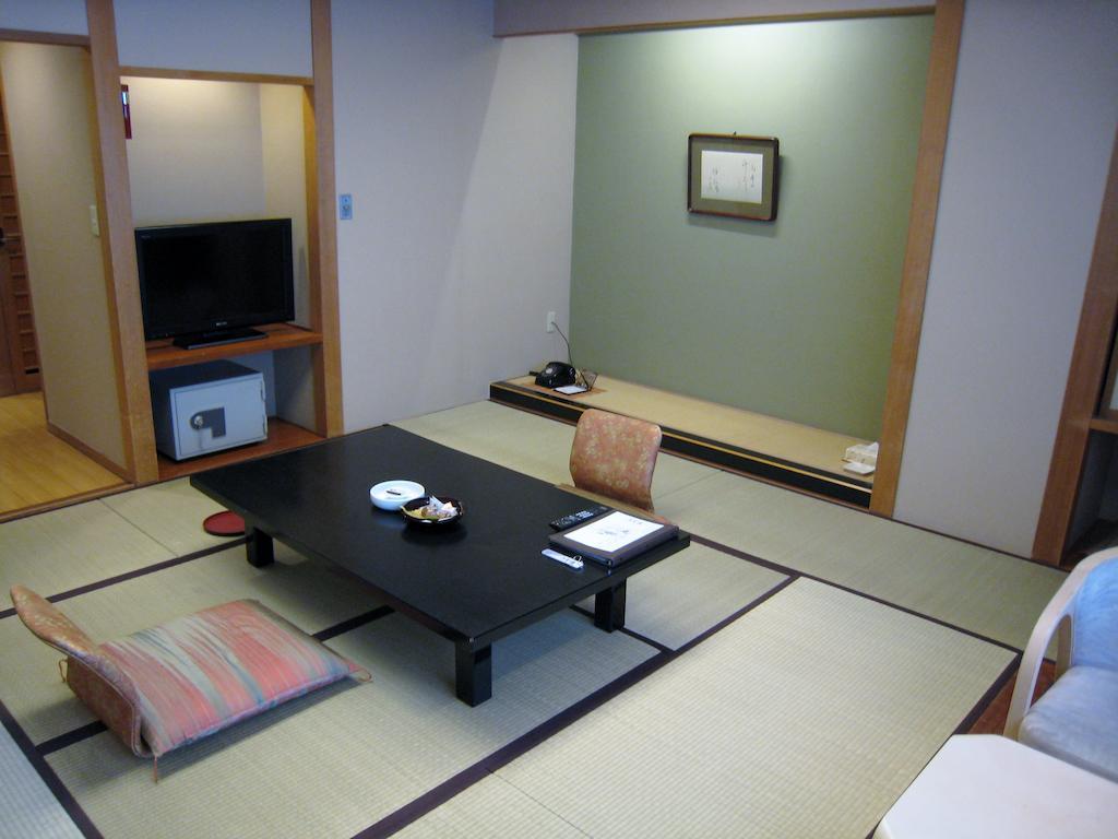 Hotel Takamatsu Gunma Chambre photo